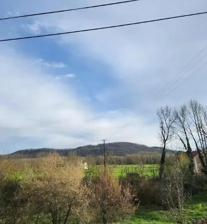 Maison d'hôtes L'écrin Atypique De : Confort Pour 8 Carlux